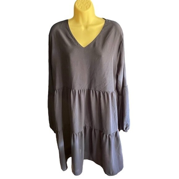 Navy Tiered Tunic Blouse with Elastic Cuffs, size 2XL - Picture 1 of 5